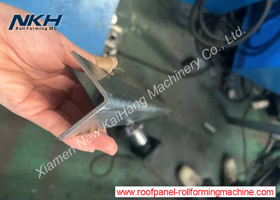 CE Metal Stud Truss Channel Roll Forming Machine For L Angle Light Green House 4mm thickness material