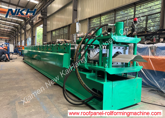 Full Automatic Ridge Cap Roll Forming Machine With Rib On Top